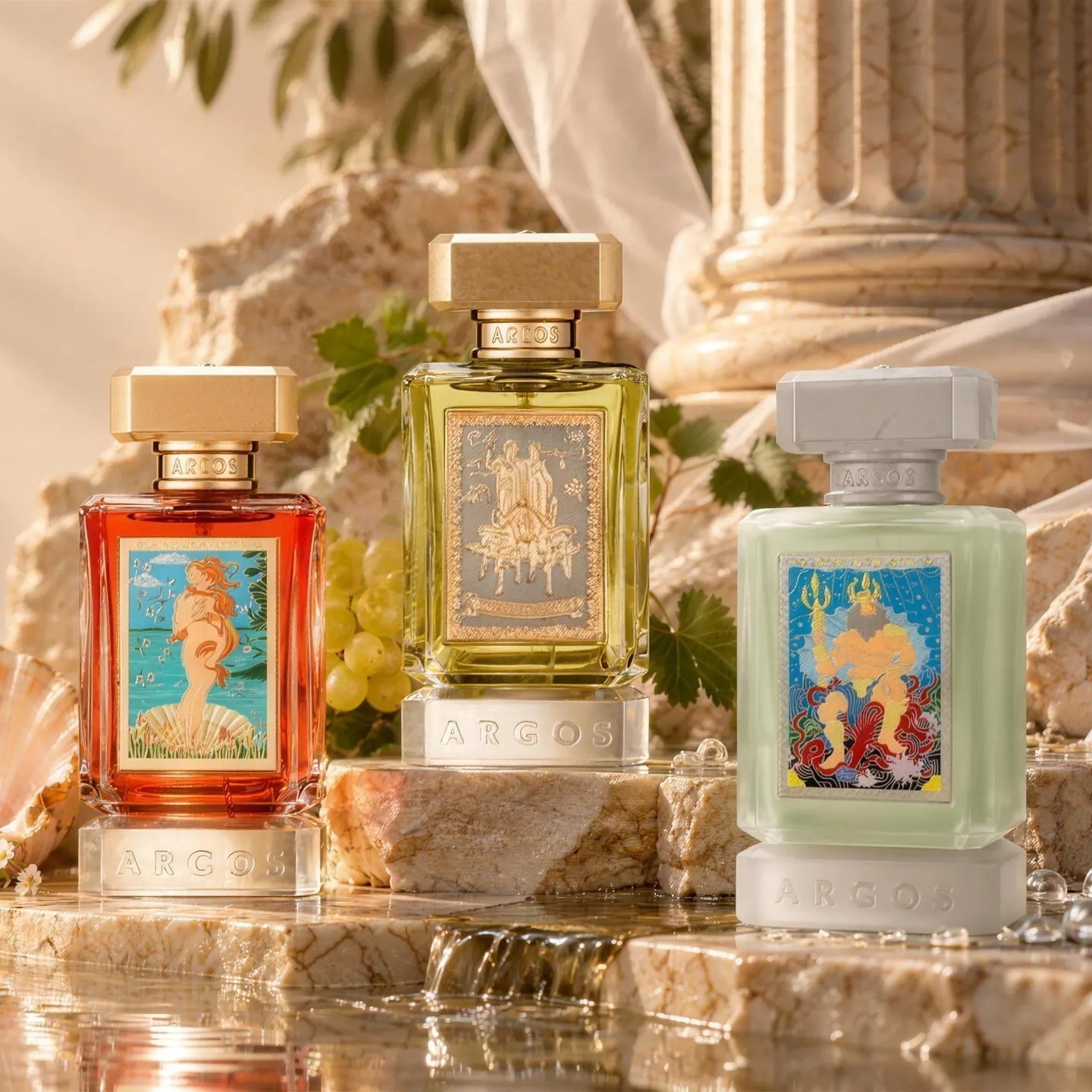Tres frascos de Argos, Venus, Baco y Neptuno, sobre mármol con una concha y agua, a la luz de una ventana: portada de aurore.com.pe